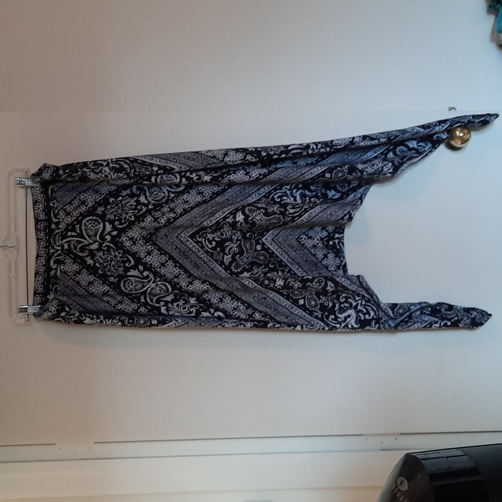 Black & White Faded Glory Skirt